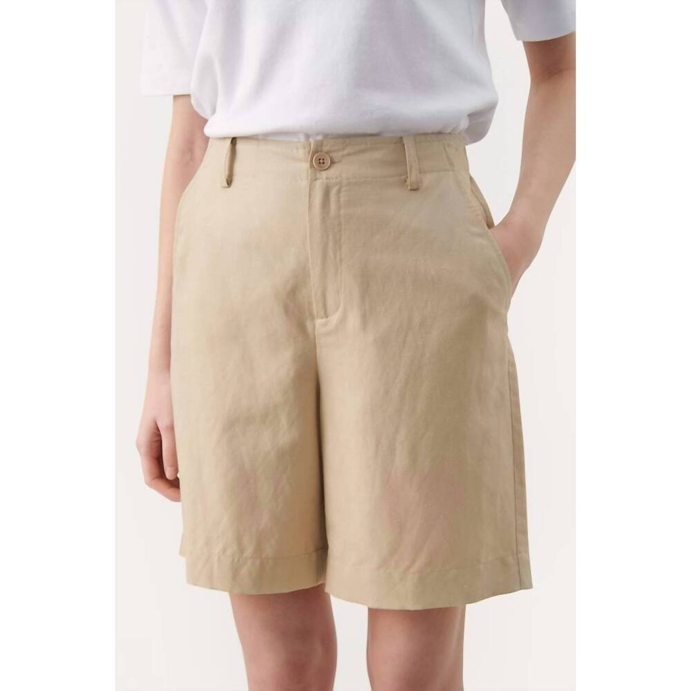 NEW PART TWO gentina shorts in white pepper